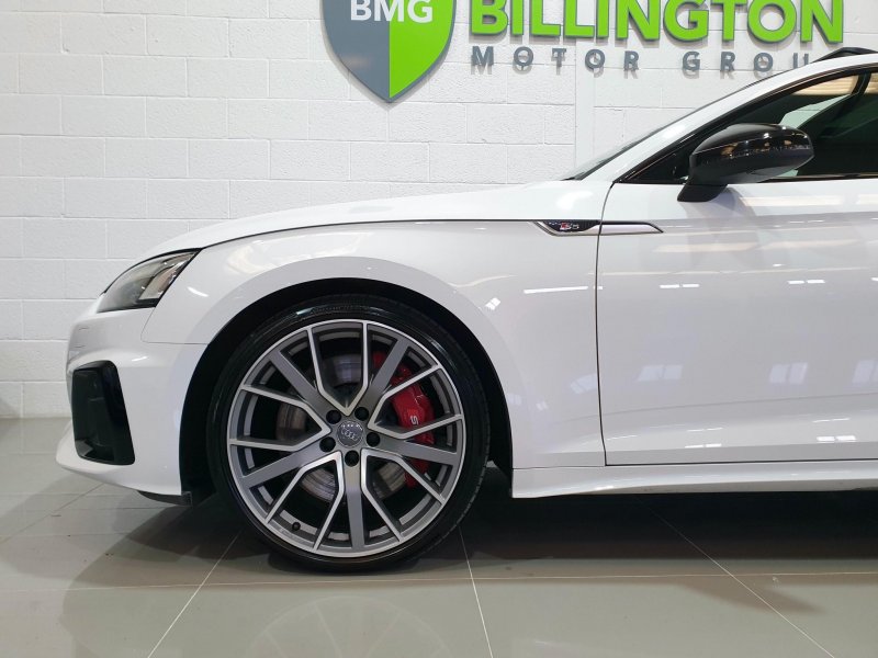 AUDI S5