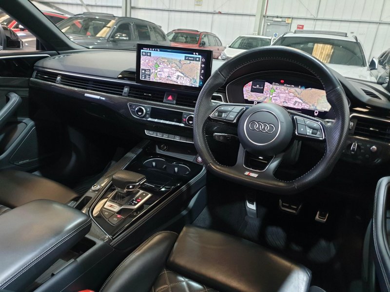 AUDI S5