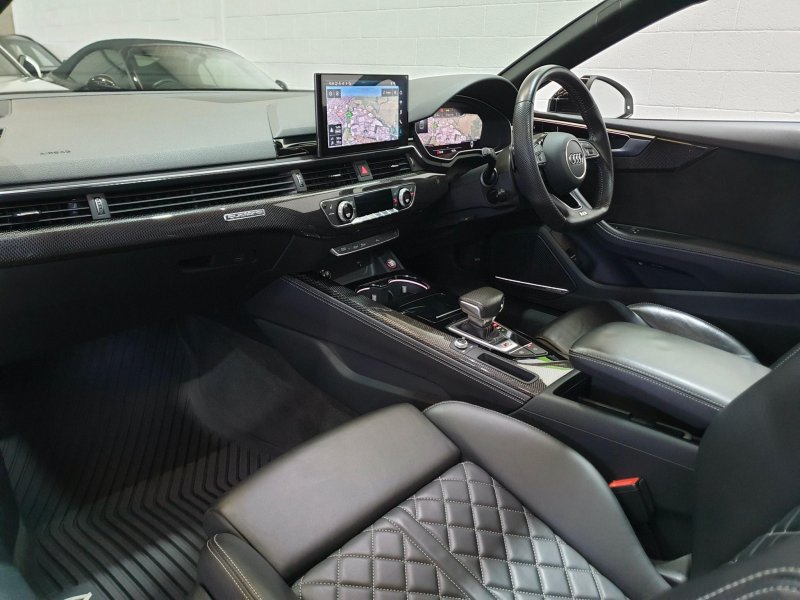 AUDI S5