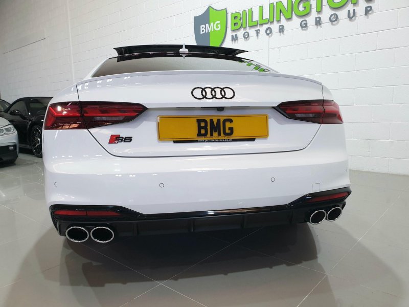 AUDI S5
