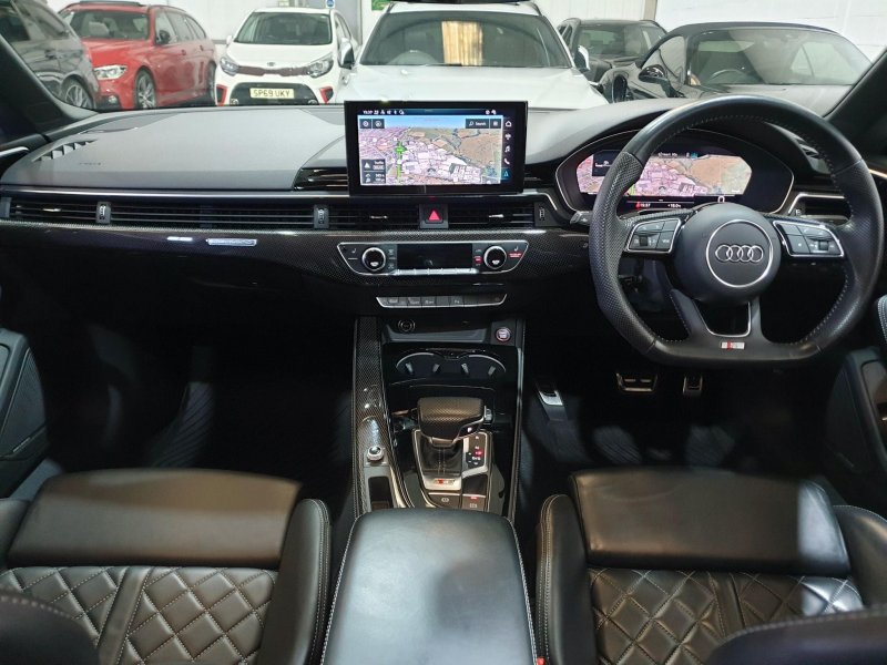 AUDI S5