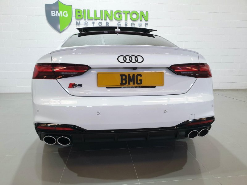 AUDI S5