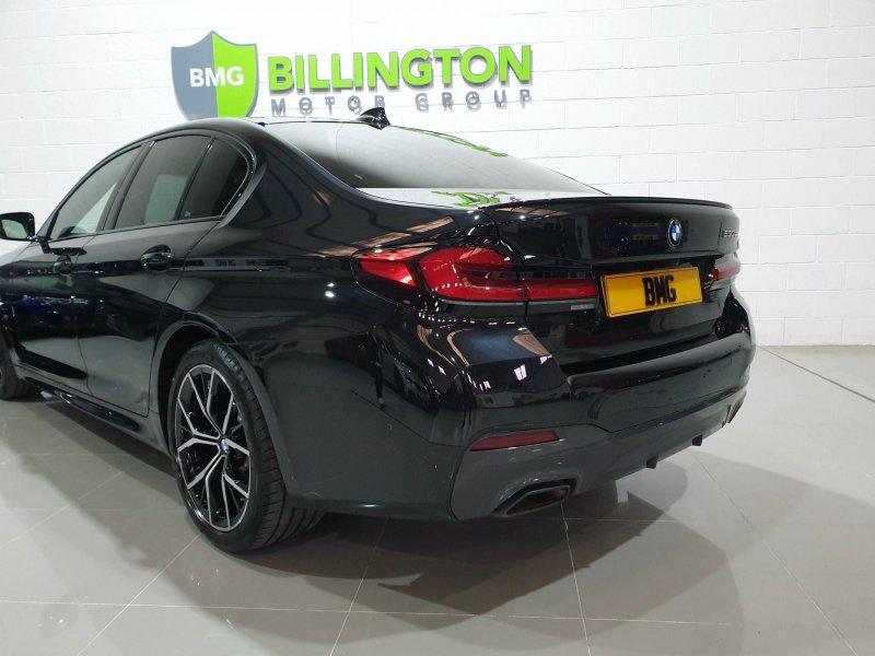 BMW 5 SERIES