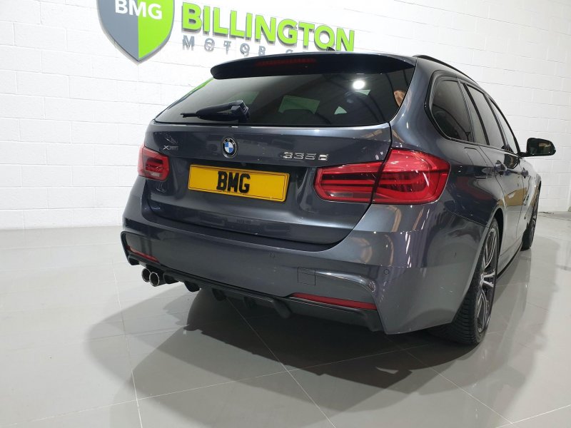 BMW 3 SERIES