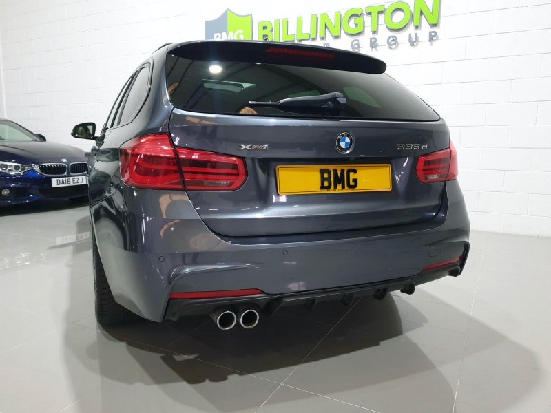 BMW 3 SERIES