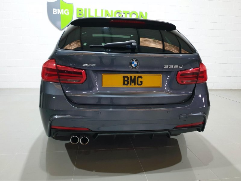 BMW 3 SERIES