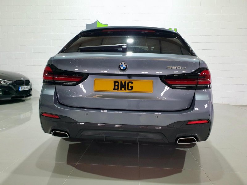BMW 5 SERIES