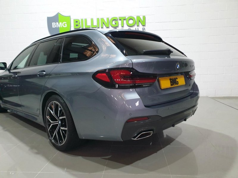 BMW 5 SERIES