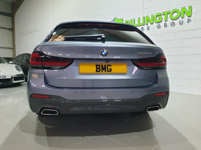 BMW 5 SERIES