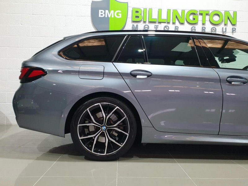 BMW 5 SERIES
