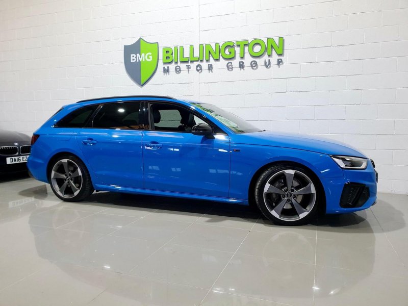 AUDI A4 AVANT