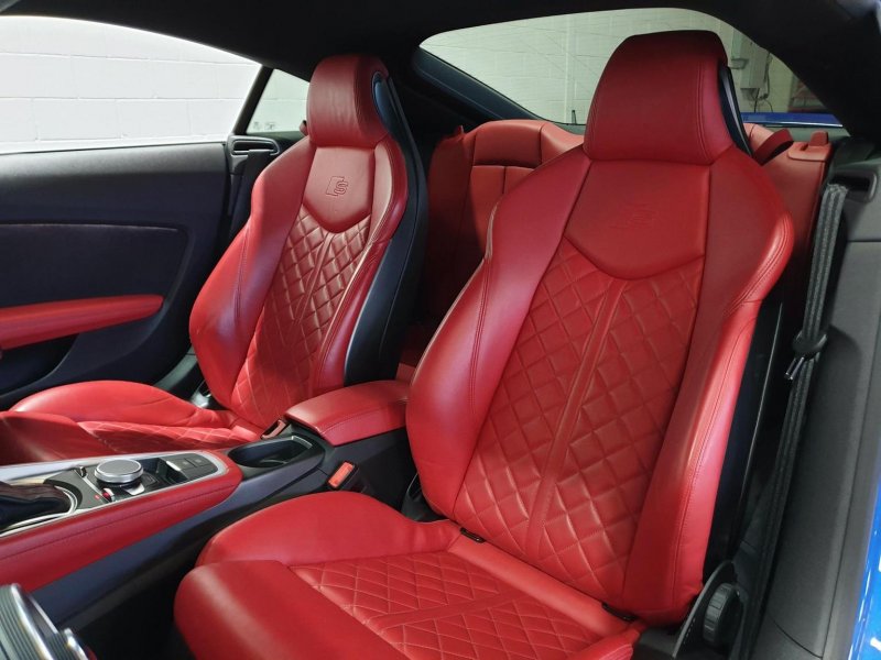 AUDI TTS