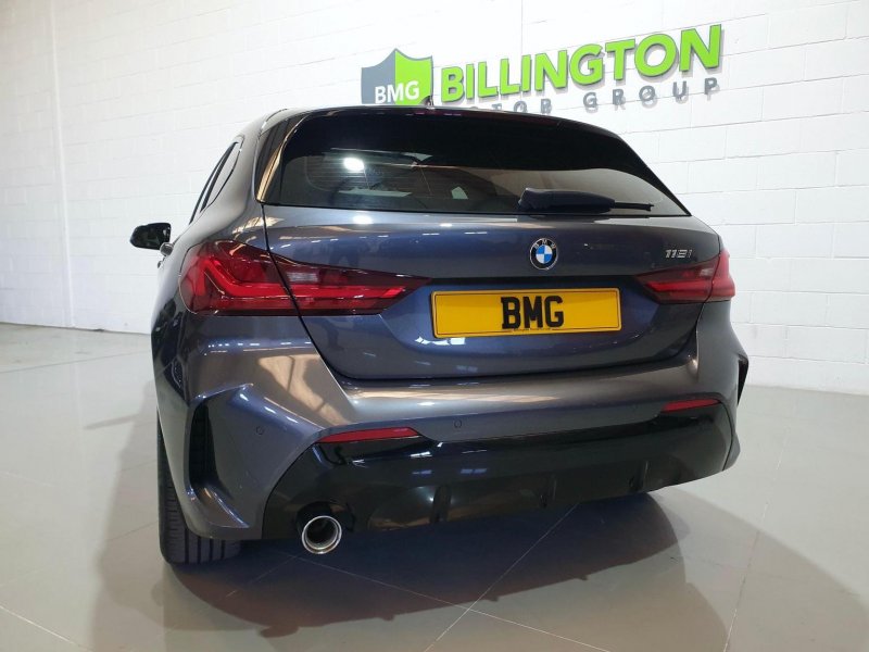 BMW 1 SERIES