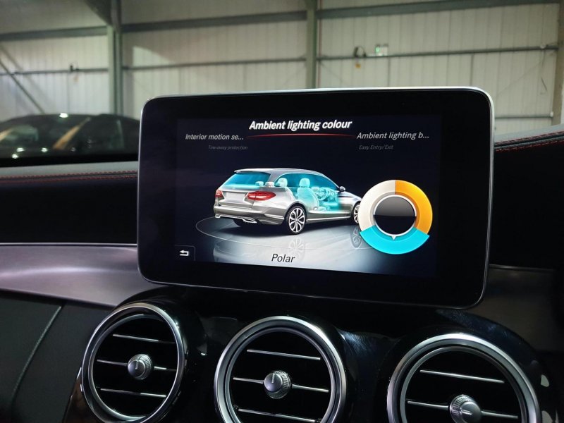 MERCEDES-BENZ C CLASS