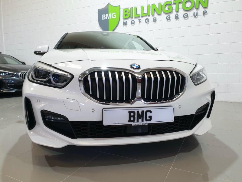 BMW 1 SERIES