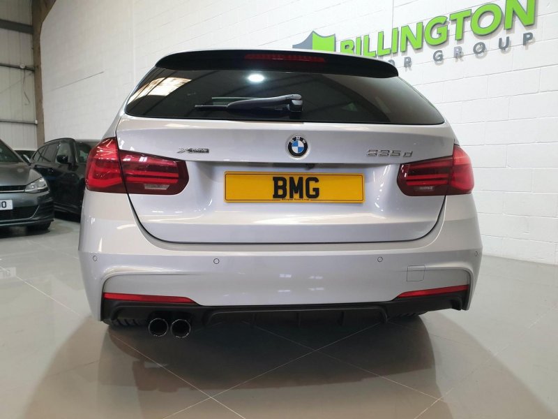 BMW 3 SERIES