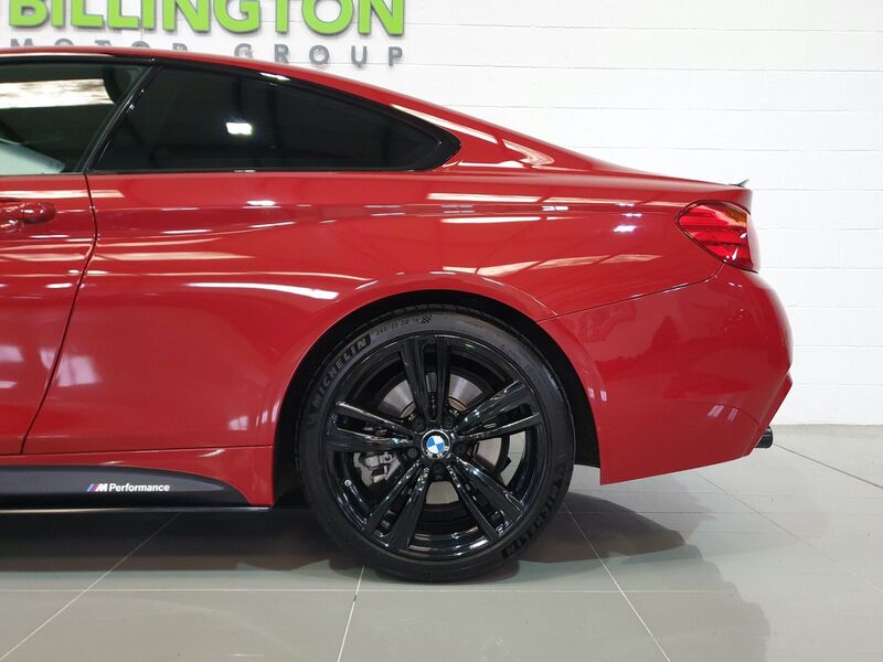 BMW 4 SERIES