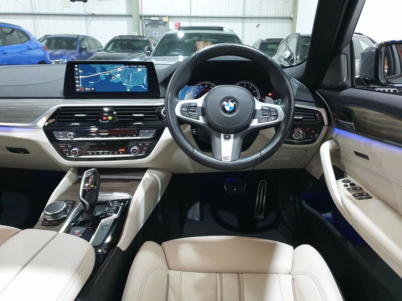 BMW 5 SERIES