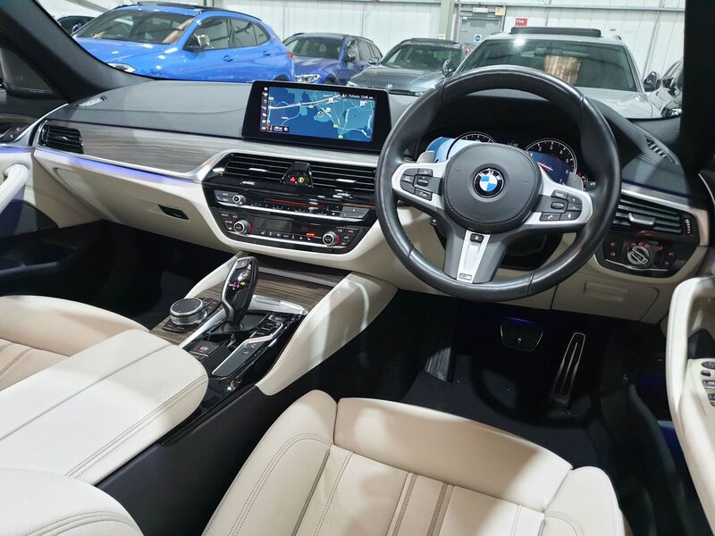 BMW 5 SERIES