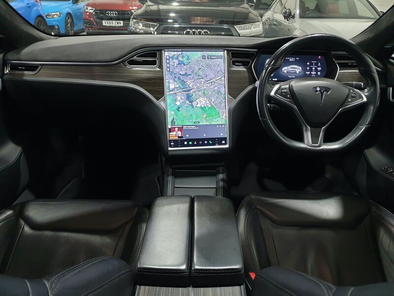 TESLA MODEL S